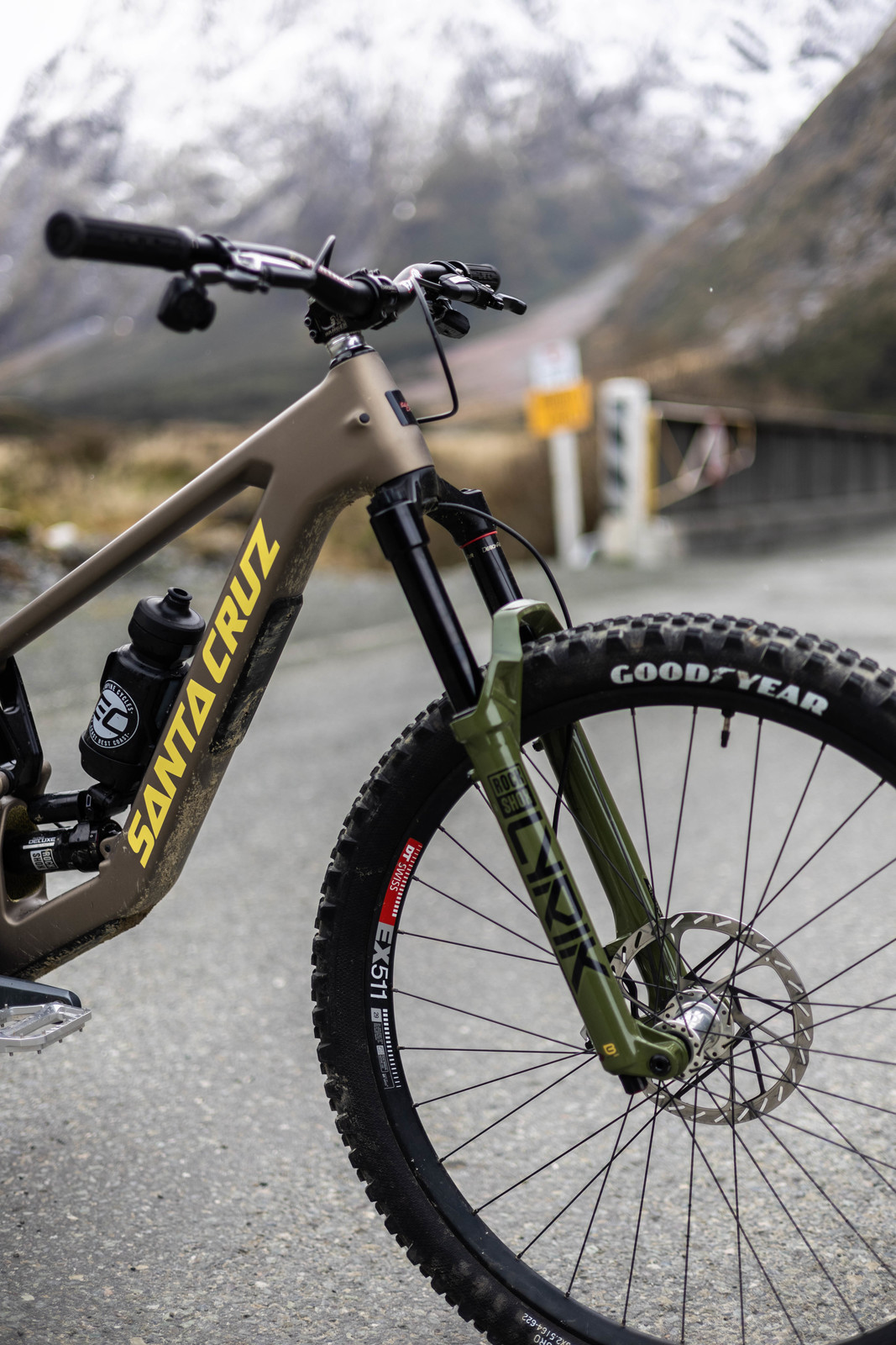 Do It All Santa Cruz 5010 - jlaw's Bike Check - Vital MTB